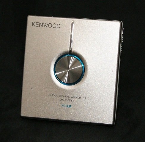 【中古】「非常に良い」KENWOOD ケンウッド　DMC-T55-S シルバー　ポータブルMDプレーヤー　MDLP対応　（MD再生専用機/MDウォークマン）