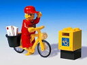 【中古】Lego (レゴ) Post Office Mail Carrier 6420 ブロック おもちゃ （並行輸入）【メーカー名】【メーカー型番】【ブランド名】レゴ(LEGO)【商品説明】 こちらの商品は中古品となっております。 画像はイメージ写真ですので 商品のコンディション・付属品の有無については入荷の度異なります。 買取時より付属していたものはお付けしておりますが付属品や消耗品に保証はございません。 商品ページ画像以外の付属品はございませんのでご了承下さいませ。 中古品のため使用に影響ない程度の使用感・経年劣化（傷、汚れなど）がある場合がございます。 また、中古品の特性上ギフトには適しておりません。 製品に関する詳細や設定方法は メーカーへ直接お問い合わせいただきますようお願い致します。 当店では初期不良に限り 商品到着から7日間は返品を受付けております。 他モールとの併売品の為 完売の際はご連絡致しますのでご了承ください。 プリンター・印刷機器のご注意点 インクは配送中のインク漏れ防止の為、付属しておりませんのでご了承下さい。 ドライバー等ソフトウェア・マニュアルはメーカーサイトより最新版のダウンロードをお願い致します。 ゲームソフトのご注意点 特典・付属品・パッケージ・プロダクトコード・ダウンロードコード等は 付属していない場合がございますので事前にお問合せ下さい。 商品名に「輸入版 / 海外版 / IMPORT 」と記載されている海外版ゲームソフトの一部は日本版のゲーム機では動作しません。 お持ちのゲーム機のバージョンをあらかじめご参照のうえ動作の有無をご確認ください。 輸入版ゲームについてはメーカーサポートの対象外です。 DVD・Blu-rayのご注意点 特典・付属品・パッケージ・プロダクトコード・ダウンロードコード等は 付属していない場合がございますので事前にお問合せ下さい。 商品名に「輸入版 / 海外版 / IMPORT 」と記載されている海外版DVD・Blu-rayにつきましては 映像方式の違いの為、一般的な国内向けプレイヤーにて再生できません。 ご覧になる際はディスクの「リージョンコード」と「映像方式※DVDのみ」に再生機器側が対応している必要があります。 パソコンでは映像方式は関係ないため、リージョンコードさえ合致していれば映像方式を気にすることなく視聴可能です。 商品名に「レンタル落ち 」と記載されている商品につきましてはディスクやジャケットに管理シール（値札・セキュリティータグ・バーコード等含みます）が貼付されています。 ディスクの再生に支障の無い程度の傷やジャケットに傷み（色褪せ・破れ・汚れ・濡れ痕等）が見られる場合がありますので予めご了承ください。 2巻セット以上のレンタル落ちDVD・Blu-rayにつきましては、複数枚収納可能なトールケースに同梱してお届け致します。 トレーディングカードのご注意点 当店での「良い」表記のトレーディングカードはプレイ用でございます。 中古買取り品の為、細かなキズ・白欠け・多少の使用感がございますのでご了承下さいませ。 再録などで型番が違う場合がございます。 違った場合でも事前連絡等は致しておりませんので、型番を気にされる方はご遠慮ください。 ご注文からお届けまで 1、ご注文⇒ご注文は24時間受け付けております。 2、注文確認⇒ご注文後、当店から注文確認メールを送信します。 3、お届けまで3-10営業日程度とお考え下さい。 　※海外在庫品の場合は3週間程度かかる場合がございます。 4、入金確認⇒前払い決済をご選択の場合、ご入金確認後、配送手配を致します。 5、出荷⇒配送準備が整い次第、出荷致します。発送後に出荷完了メールにてご連絡致します。 　※離島、北海道、九州、沖縄は遅れる場合がございます。予めご了承下さい。 当店ではすり替え防止のため、シリアルナンバーを控えております。 万が一、違法行為が発覚した場合は然るべき対応を行わせていただきます。 お客様都合によるご注文後のキャンセル・返品はお受けしておりませんのでご了承下さい。 電話対応は行っておりませんので、ご質問等はメッセージまたはメールにてお願い致します。