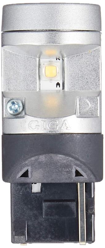 シオカゼ商店のカーメイト 車用 LED ウインカー GIGA T20 6500K 250lm アンバー 日本製 車検対応 BW325｜アングル2