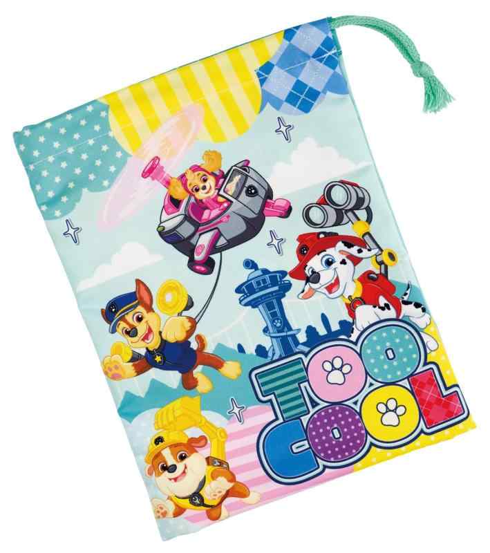 スケーター(Skater) 子供用 コップ袋 巾着 袋 日本製 パウ・パトロール 26 男の子 KB63SN-Aサイズ：幅14.8×高20.5cm材質：ポリエステル原産国：日本複数店舗にて販売をしておりますため、在庫データの更新が間に合わず、欠品にも関わらず、注文ができる場合がございます。その際は、キャンセルにて対応を取らせていただきます。当店はお電話のお問い合わせはお受けしておりませんので、ご了承ください。お問い合わせは、問い合わせフォームにてお願いをいたします。