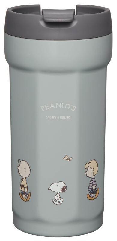 スケーター(Skater) 八角形 蓋付き ステンレス タンブラー 350ml 保温 保冷 真空断熱 フラップロック スヌーピー SMVO4-Aサイズ：7.8×8.4×16.3cm材質：ステンレス鋼、フタ・フラップ：ポリプロピレン、パッキン：シリコーンゴム、すべり止め：熱可塑性エラストマー、塗装：アクリル樹脂塗装原産国：中国複数店舗にて販売をしておりますため、在庫データの更新が間に合わず、欠品にも関わらず、注文ができる場合がございます。その際は、キャンセルにて対応を取らせていただきます。当店はお電話のお問い合わせはお受けしておりませんので、ご了承ください。お問い合わせは、問い合わせフォームにてお願いをいたします。