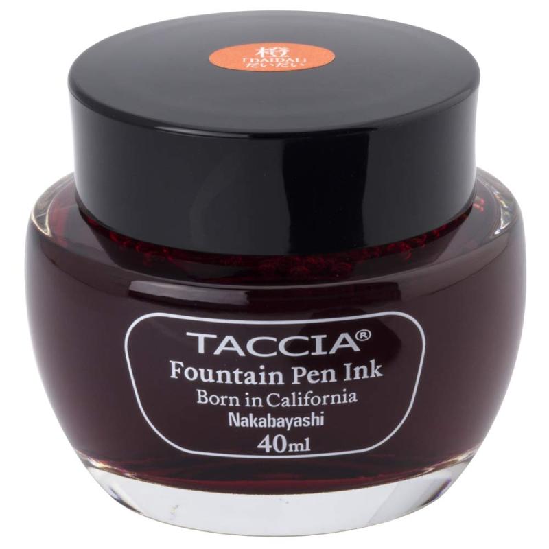 TACCIA すなおいろインク 万年筆インク 水性染料 だいだい TFPI-WD40-04インク:万年筆水性染料インク・40mℓ瓶/ガラス製・フタ/PP製・パッキン/PE製本体重量:165g複数店舗にて販売をしておりますため、在庫データの更新が間に合わず、欠品にも関わらず、注文ができる場合がございます。その際は、キャンセルにて対応を取らせていただきます。当店はお電話のお問い合わせはお受けしておりませんので、ご了承ください。お問い合わせは、問い合わせフォームにてお願いをいたします。