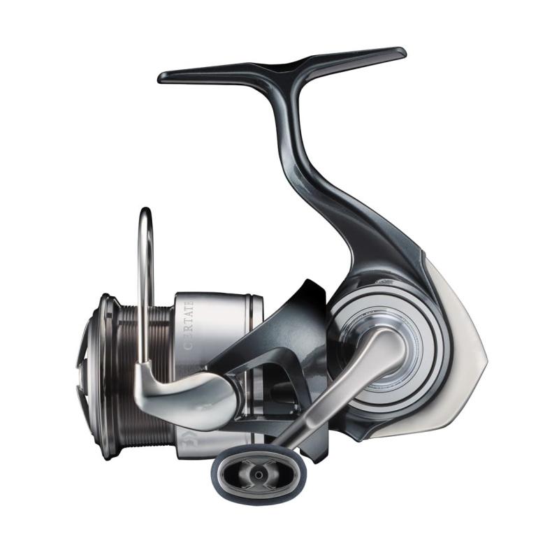 ダイワ(DAIWA) スピニングリール 24セルテ-ト FC LT2000S-H (2024年モデル)ゆるぎない信頼を。感性と共鳴する歓びを。【テクノロジー】 エアドライブデザイン/フルメタル（AL製）MQボディ/マグシールド『ピニオン部、ラインローラー部』（FCモデルはピニオン部のみ）/超々ジュラルミン製MCタフデジギア/ATD TYPE-L（5000番サイズはカーボンATD仕様）/LC-ABS【ギア比】：5.8【巻取り長さ(cm/ハンドル1回転)】：76【自重(g)】: 170【最大ドラグ力 (kg)】：5【標準糸巻量PE(号-m)】：0.4-200【標準糸巻量ナイロン(lb-m)】：3-150複数店舗にて販売をしておりますため、在庫データの更新が間に合わず、欠品にも関わらず、注文ができる場合がございます。その際は、キャンセルにて対応を取らせていただきます。当店はお電話のお問い合わせはお受けしておりませんので、ご了承ください。お問い合わせは、問い合わせフォームにてお願いをいたします。