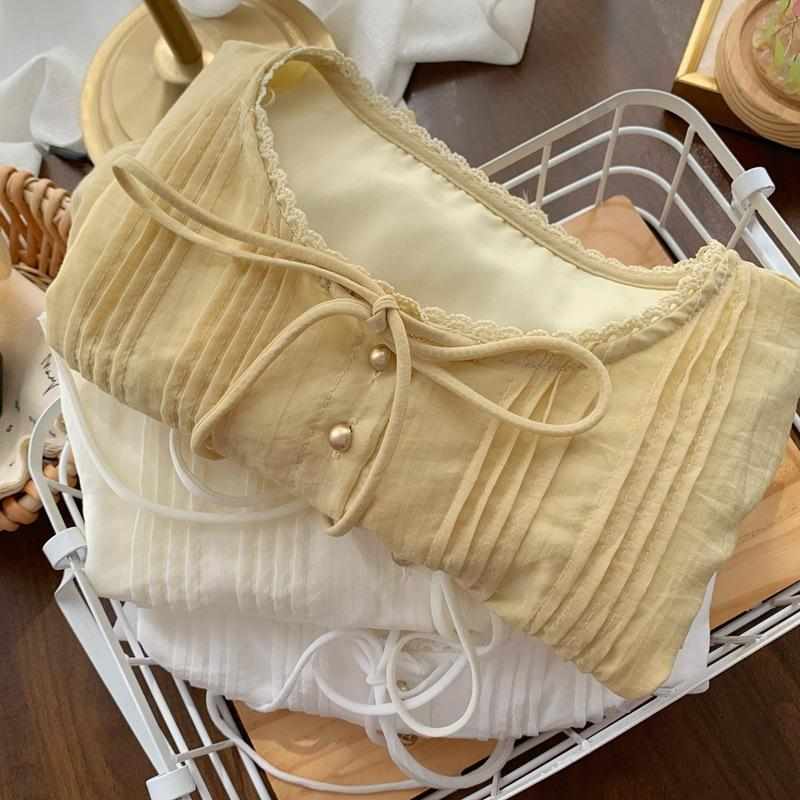 シャツ レディース ブラウス 長袖 シフォン フレンチスタイル ラウンドネック 襟付き リボン 紐付き ゆったり 軽い 通気性 快適 ピンク シンプル 無地 カジュアル きれいめ・素材: シフォン・柄: 無地・スタイル: カーディガン・工芸: パッチワーク・フィット: レギュラー・着丈: 普通(50-65cm)・ネックライン: クルーネック・袖のタイプ: レギュラー袖・袖丈: 三分袖・流行の要素: リボン・カラー展開: 鵝黄色,ブルー,ピンク,ホワイト,アプリコット・サイズ展開: フリーサイズ・テイスト: 日韓カジュアル・着用方法: プルオーバー・雰囲気: 日本系・対象性別: 女性