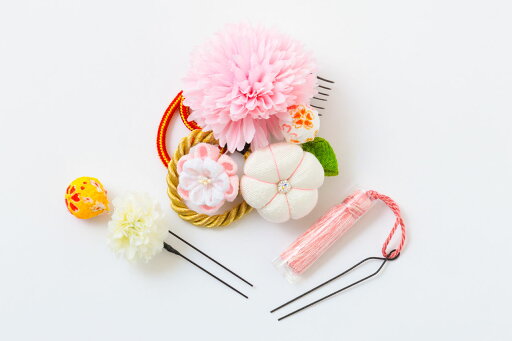 つまみ簪 縮緬 花 簪 白 薄ピンク 大原商店 花しおり つまみ細工 普段使い 髪飾り かんざし 簪 かわいい 高級 和装用 小物 和服 和装小物 ヘアアクセサリー フォーマル カジュアル 袴 振袖 十三参り 卒業式 成人式 ママ振り 結婚式 成人式 訪問着 付下げ つまみ簪 縮緬 花 簪 白 薄ピンク 大原商店 花しおり つまみ細工 普段使い 髪飾り かんざし 簪 かわいい 高級 和装用 小物 和服 和装小物 ヘアアクセサリー フォーマル カジュアル 袴 振袖 十三参り 卒業式 成人式 ママ振り 結婚式 成人式 訪問着 付下げ