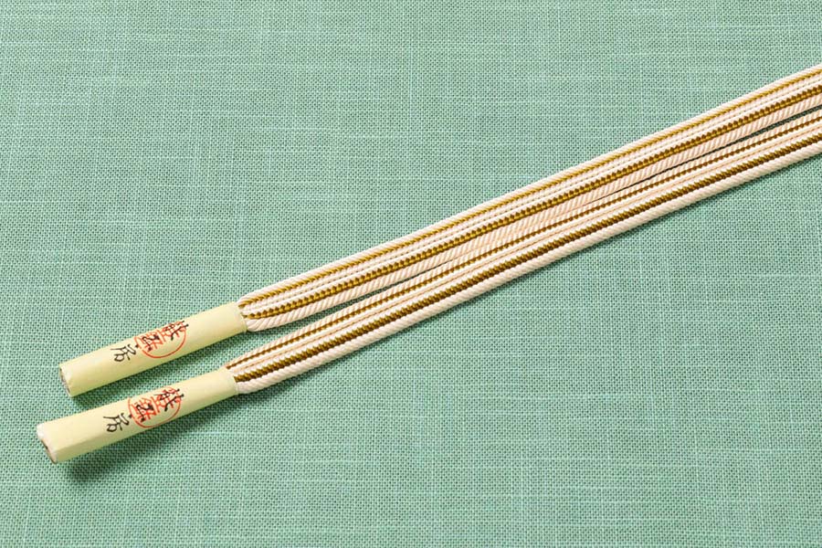 樂天商城 - 純国産 帯締め 正絹 龍工房 帯〆 二本線 茶色 生成り色 苔色 紬 小紋 名古屋帯 帯 コーディネート おしゃれ 名古屋帯 袋帯 袷 単衣 組紐 着物 和装 着付け小物 和装小物 高級 帯締め おしゃれ カジュアル 日本製 国産