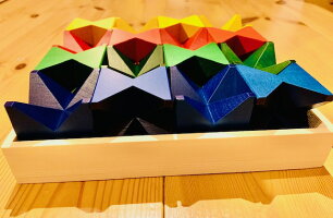 クリスマス特別割引【オリジナル国産木箱付き】ネフスピール正規輸入品(Naef-Spiel)ネフ社積み木2歳3歳出産祝いギフトラッピング無料4歳おもちゃ積み木