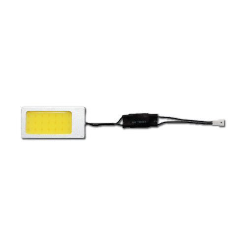 面発光LEDを採用し抜群の明るさです3タイプアダプターを付属し、ほとんどのルームランプに取付け可能です。両面テープで貼り付けするだけで簡単取付!!●LED色 ホワイト ●付属品 BA9Sソケットタイプ、T10ウェッジタイプ、両口マクラ球タイプ用 ●色 ホワイト ●定格電圧(V) 12/24 ●消費電流(mA) DC12V時(約60mA/約0.7W)/DC24V時(約60mA/約1.5W) ●サイズ(mm) 22×44×3.5 ※本製品は微弱電流を発する車両の対応品ではございません。予めご了承ください。 【送料】 送料：1回のご注文につき600円（税別）の送料をご請求いたします。 ※沖縄・離島は別途見積もりとなります。 ※ご注意 こちらの商品は取寄せ対応品です。 ご注文〜納品まで日数がかかる場合がございます。 ご注文後、メーカー欠品等による出荷できない場合がございます。 速やかにご連絡させていただきますので、あらかじめご了承くださいませ。