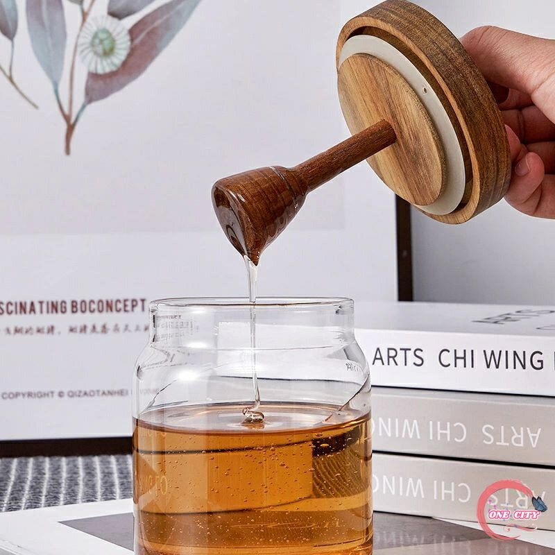 ガラス製の蜂蜜缶です、高級木製ミキサーセットです、ガラス張りの蜂蜜貯蔵タンクです、ハチミツ容器の蓋は天然木製です、環境にやさしいガラス製ハチミツ保存瓶です、蜂蜜の缶は漏れなく密封できます、ガラス張りの蜂蜜容器です、ガラス張りの蜂蜜瓶は簡単に洗えます