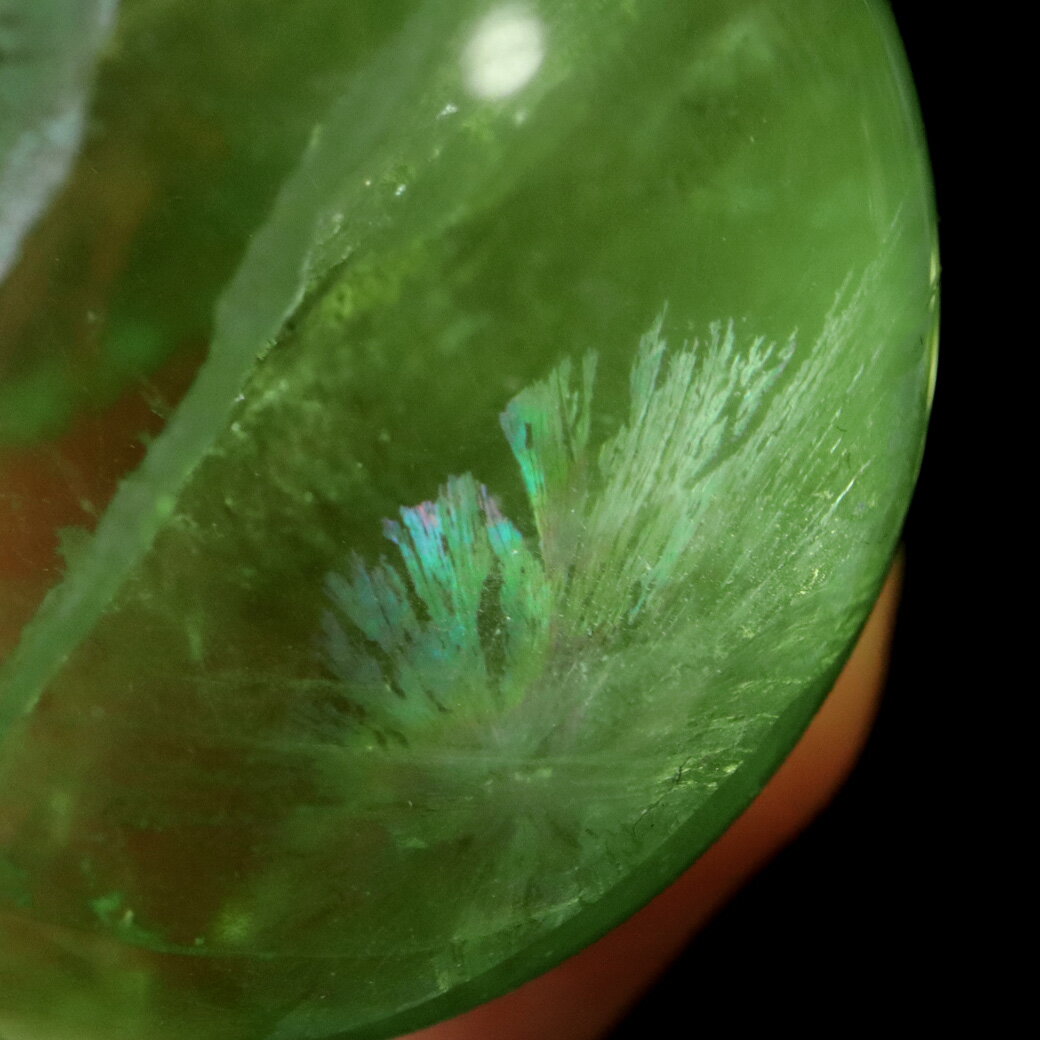 グリーン フローライト AAAAA 丸玉 直径 約38mm 虹入り レインボー 透き通る透明感 スフィア 台座 蛍石 天然石 1点もの パワーストーン Fluorite クリスマス