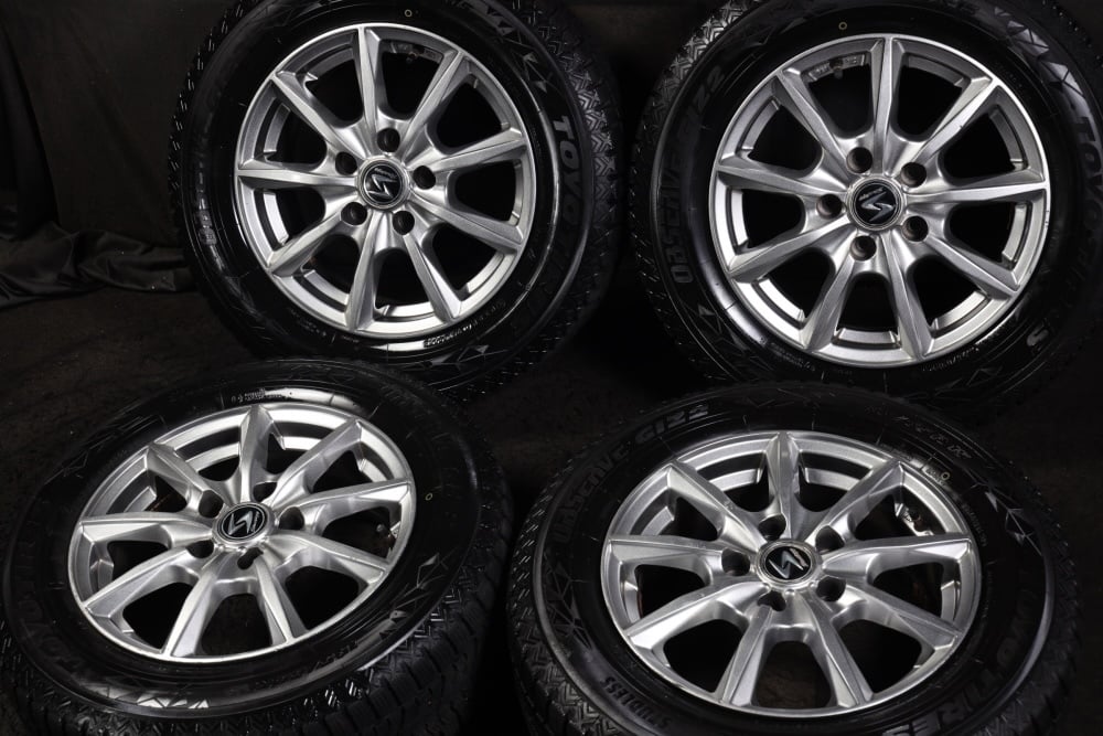 【中古】★バリ山 195/65R15 国産TOYO 2022年製 スタッドレス オーリスアイシスエスクァイアノアヴォクシーセレナステップワゴンエディックス等