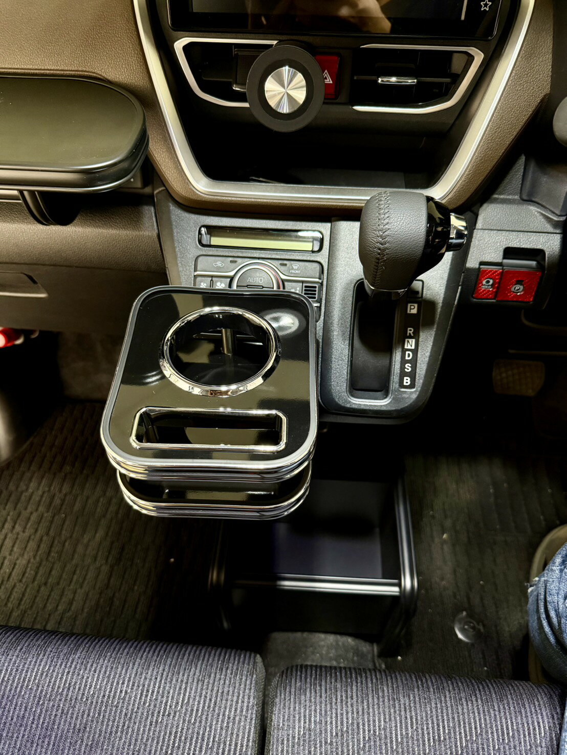 【期間限定20％OFF】3色から選べる ムーヴ (25/06〜) シフトノブ横 カップホルダー LA850S/LA860S カス..