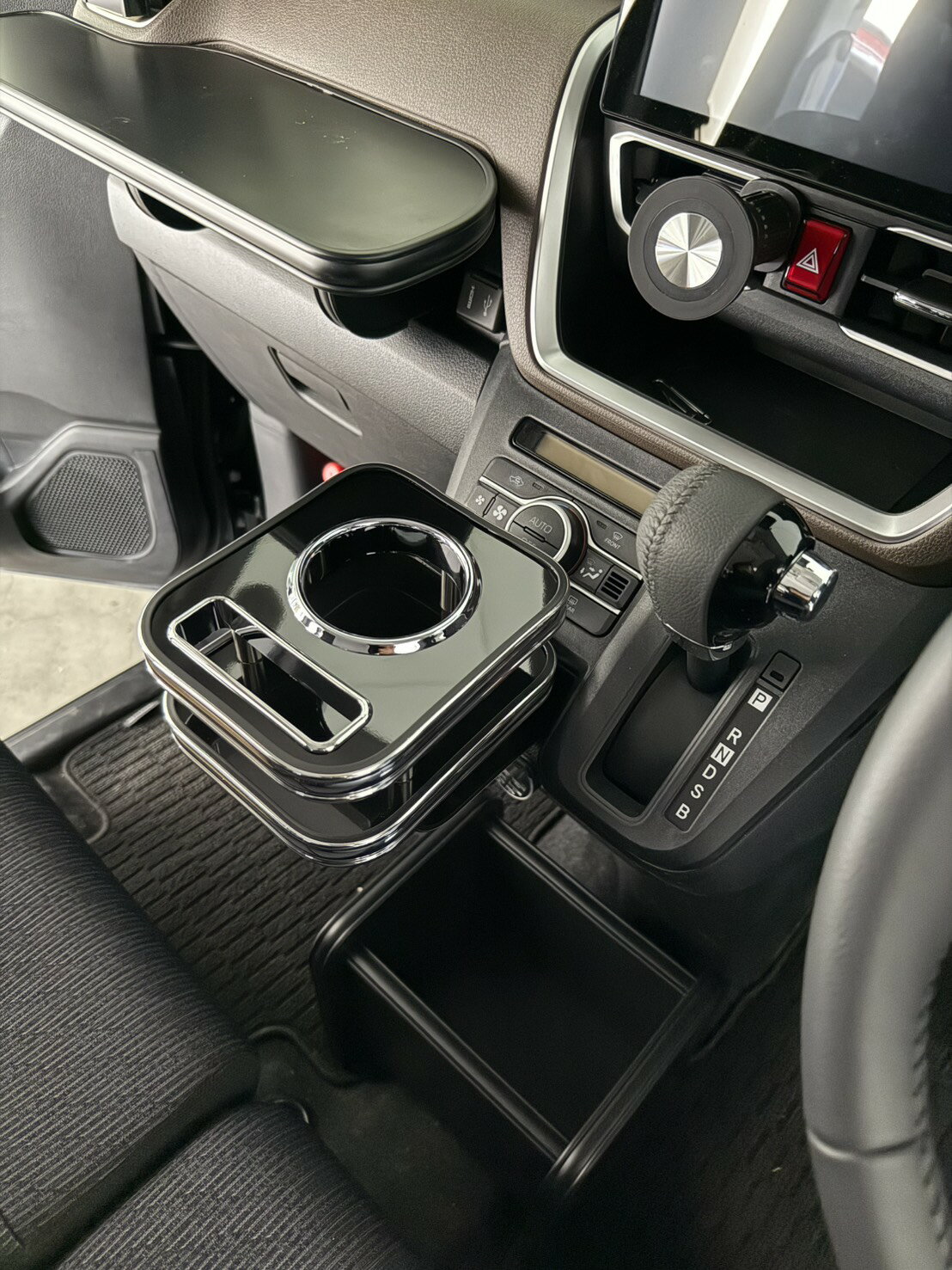 22色から選べる ムーヴ (25/06〜) シフトノブ横 カップホルダー LA850S/LA860S カスタム カスタムパー..