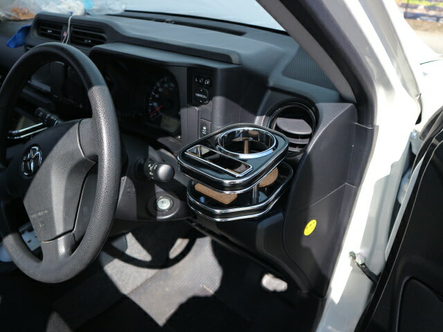 160系サクシードバンハイブリッド(18/12～)　　　純正ドリンク用カップホルダー 運転席側 　ブラック　BKxシルバー