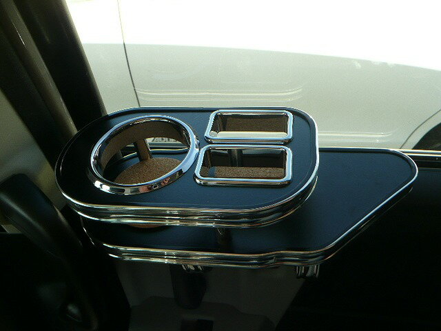 【全品10％OFFクーポン配布中】フリード サイドテーブル セカンド右側 カスタム カスタムパーツ 車内収..