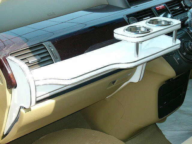 エリシオン(04/4〜)フロントテーブル カスタム カスタムパーツ 車内収納 高級感 インテリア性 ドリンクホルダー付き 日本製 自社製作 職人仕上げ カーアクセサリー カー用品 車用収納