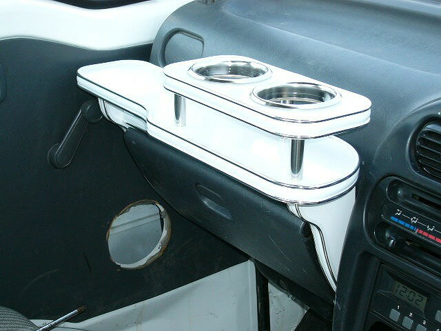 【全品20％OFFクーポン配布中】ハイゼットトラック(94/1〜)フロントテーブル カスタム カスタムパーツ 車内収納 高級感 インテリア性 ドリンクホルダー付き 日本製 自社製作 職人仕上げ カーアクセサリー カー用品 車用収納