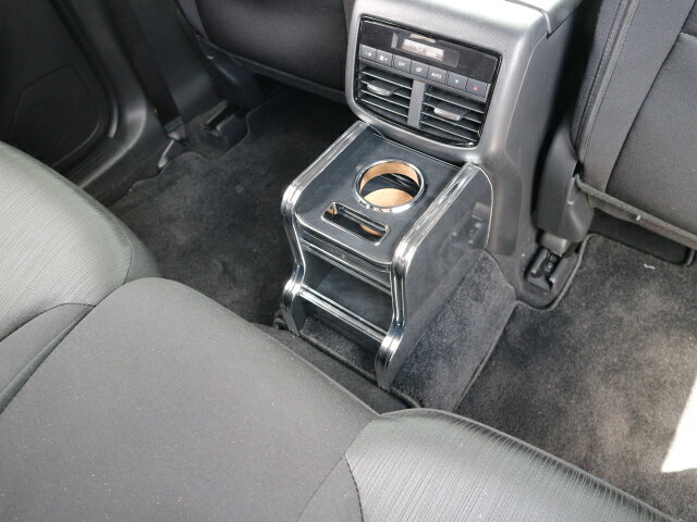 【期間限定20％OFF】3色から選べる CX-8(17/12〜) セカンドカップホルダー カスタム カスタムパーツ 車..