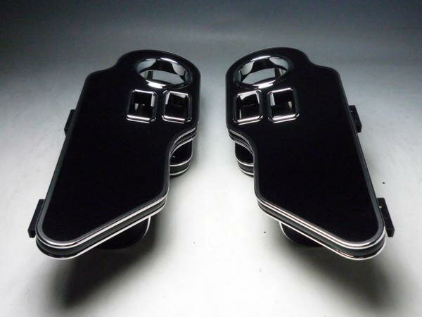 【全品20％OFFクーポン配布中】30プリウス サイドテーブル 運転席側、助手席側セット【送料無料】 カスタム カスタムパーツ 車内収納 高級感 インテリア性 ドリンクホルダー付き 日本製 自社製作 職人仕上げ カーアクセサリー カー用品 車用収納