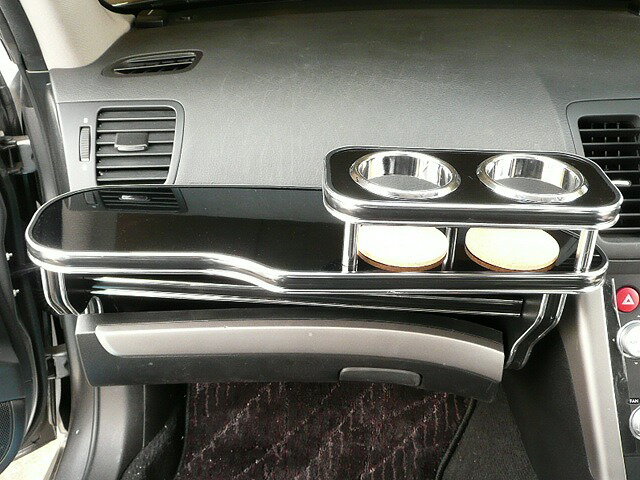 【全品10％OFFクーポン配布中】レガシーB4後期(06/5〜)フロントテーブル カスタム カスタムパーツ 車内収納 高級感 インテリア性 ドリンクホルダー付き 日本製 自社製作 職人仕上げ カーアクセサリー カー用品 車用収納