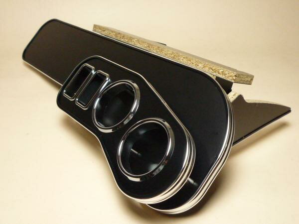 【売り切り お買い得】100系ハイエース フロントテーブル Lライン レザーブラック BKxフルメッキ カスタム カスタムパーツ 車内収納 高級感 インテリア性 ドリンクホルダー 日本製 自社製作 職人仕上げ カー用品