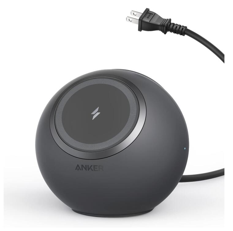 Anker 637 Magnetic Charging Station (MagGo) (マグネット式 8-in-1 ワイヤレス充電ステーション)【ワイヤレス出力 (7.5W) / AC差込口 3口 / USB-C 2ポート / USB-A 2ポート / PSE技術基準適合】iPhone/MacBook/Windows PC/iPad/スマートフォン その他機器対応 (ブラック)