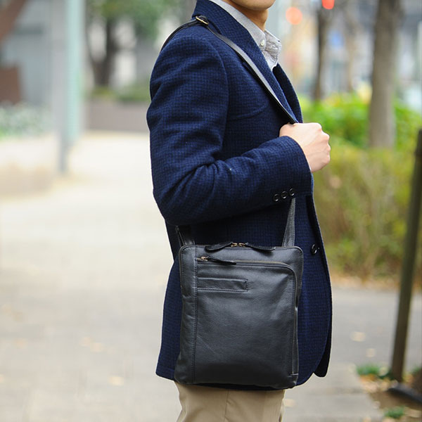 【10%OFFクーポン配布中 11/05〜11/11】 ハミルトン ショルダーバッグ・メッセンジャーバッグ メンズ ..