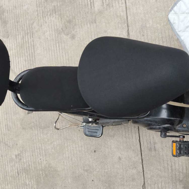 自転車 サドルカバー 防水 電動自転車 カバー 伸びる シートカバー ママチャリ サ...