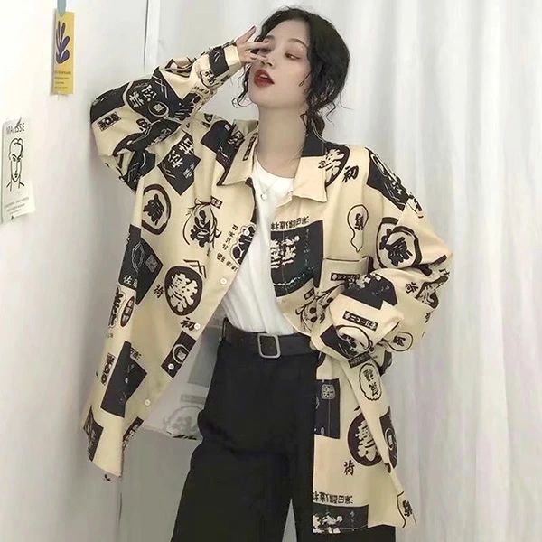 樂天商城 - 柄シャツ 酒屋風 お酒屋さん 焼酎 ショップロゴ のれん柄 前掛け柄 老舗風 旅館 和風 ひょうたん イエロー 黄色 ライトイエロー アイボリー 長袖 長袖シャツ オーバーサイズ 衣装 韓国 大きいサイズ 個性的 秋服 冬服