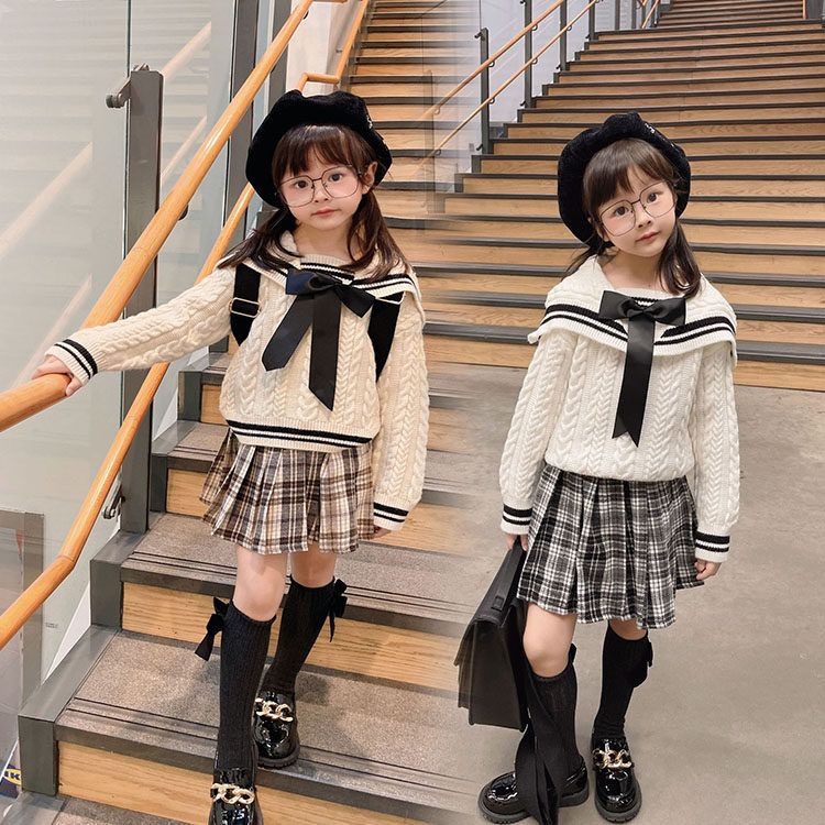 樂天商城 - 可 女児 おしゃれ カジュアル 結婚式 きれいめ ファッション 女の子 子供服 海軍の襟 学院風 セーター+チェックスカート キッズ