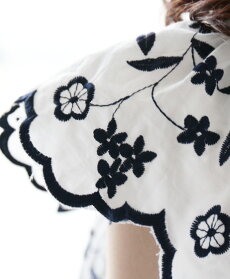 【再入荷♪9月7日12時&22時より】「french」可憐な花刺繍のトップス