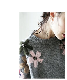 ▼▼(グレー)「french」袖元に咲いた花刺繍のほっこりニットトップス9月29日22時販売新作