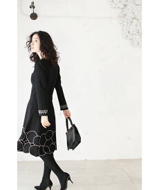 ▼▼「frenchpave」シックな丸刺繍。上品さ溢れる黒ワンピース12月6日22時販売新作