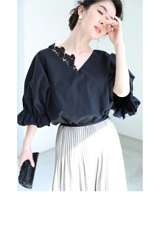 ▼▼S〜M/L〜2L(ブラック)FRENCHPAVEオリジナルふわり袖の片側レースドルマントップス/S/M/L/2L4月16日22時販売新作