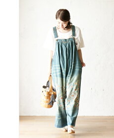 【再入荷♪9月26日12時&22時より】「french」花刺繍の大人可愛いデニムサロペット