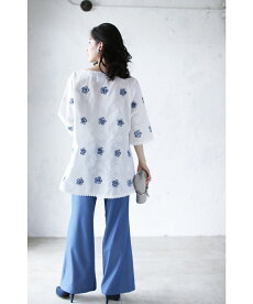 ▼▼「frenchpave」可愛いホワイトブルーの花刺繍咲くブラウストップス3月18日22時販売新作