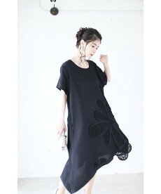 ▼▼「frenchpave」アシンメトリーな裾に咲いたレース花ワンピース4月15日22時販売新作