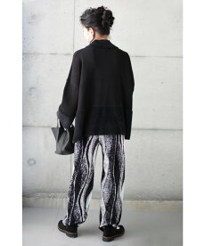 ☆☆(M~L対応)(黒)流れゆくミルキーウェイ。ベルベット調ストレートパンツ