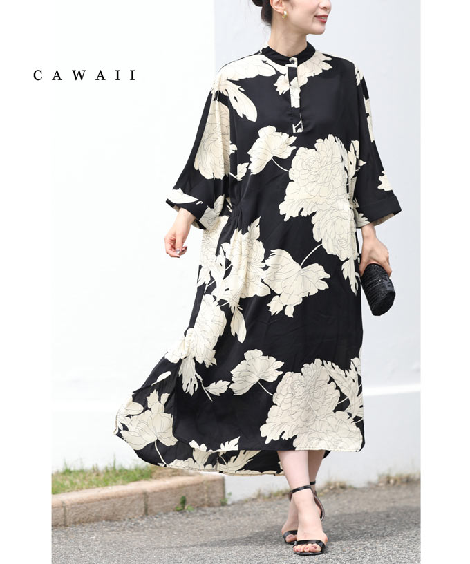 ☆☆【再入荷♪3/15 12時&20時】（S~3L対応）（黒）凛とした大人の花柄ミディアムワンピースのサムネイル
