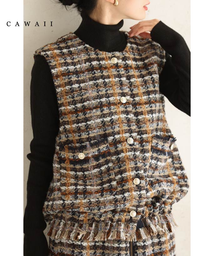 【再入荷♪9/4 20時】（S~2L対応）裾フリンジのチェックツイード風ベストのサムネイル