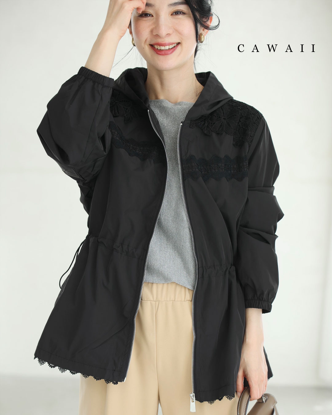 PE/RAYON GABARDINE STRETCH JACKET WITH GATHERED SHIRRING(M