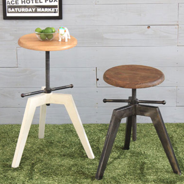 【SALE特価】スツール (WH/BK) エイジング加工を施した「工房」にありそうなチェア ちょっと置いておくだけで、おしゃれ感がアップ！ 作業用、玄関での腰掛、飾り台などなど、アイデア次第で何にでも使えます