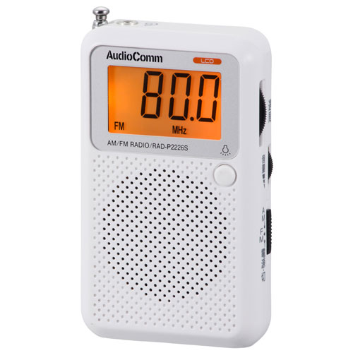 ※乾電池は別売りになりますワイドFM(FM補完放送)対応モデル■液晶画面は大文字表示、バックライト付で見やすく選局がしやすい■電池持続時間は約145時間(FM受信、イヤホン使用時)■FMロッドアンテナRADP2226SWラジオ　受信周波数　　AM：530〜1605kHz　　FM：76〜108MHz基本仕様　電源　　：DC3V　　：単4形乾電池2本(別売)　スピーカー：-　実用最大出力：-W　入出力端子　　外部入力：-　　マイク入力：-　　ヘッドホン出力：-　　USBポート：-　　カードスロット：-　内蔵マイク：×　消費電力：-W　リモコン：×　入タイマー：×　切タイマー：×　タイマー録音：×寸法：幅 55×高さ 92×奥行 21mm質量：約76g付属品：　イヤホン　取扱説明書　保証書AM/FM、ワイドFM(FM補完放送)対応
