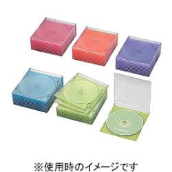 ■厚さ約5mmのスリムタイプのBlu-ray/DVD/CDケースです。■スリムタイプなので、同じスペースでも標準タイプに比べて多くの枚数を収納可能です。■ケース1枚につきディスク1枚を収納可能です。■ケース内側に歌詞カードやインデックスカードも収納可能です。■5色のカラーがパックになったアソートタイプです。CCDJSCS50ASO収容メディア：Blu-ray Disc/DVD/CD収容枚数(ケース1枚あたり)：1枚ジャケット収納：○外形寸法：幅142×奥行5.2×高さ125mm重量：37g(1枚)入り数：50材質：ポリスチレン本体カラー：アソートカラー(クリアピンク/クリアオレンジ/クリアグリーン/クリアブルー/クリアパープル)厚さ約5mmのスリムタイプ