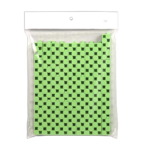 商品サイズ : ブロック 基本四角:W20×H20×D20mmセット内容 : ブロック 基本四角×100pcs392g材質 : ブロック:ABS1個梱包形態 : ヘッダー付き袋入り