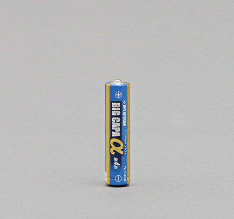 アイリスオーヤマ 【8本パック】単4アルカリ乾電池 BIGCAPAα 1セット(5点) LR03IB／8S 電池 乾電池 アルカリ電池 電化製品 防災 災害用備蓄 防災用備蓄 長寿命 10年保存 【返品・キャンセル不可】 562133