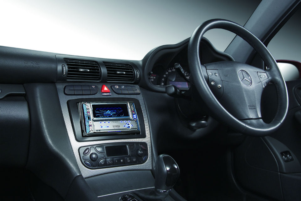 ���ʥƥ���/KANATECHS Mercedes-Benz C-Class�������� ����AV�ȥ졼�ɥ��󥭥å� (GE-MB204G)