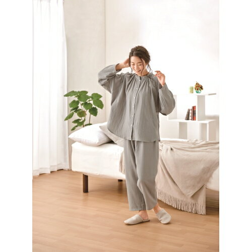 【送料無料】 ダブルガーゼ うるふわパジャマ(ペールグレーL-LL)株式会社メイダイ