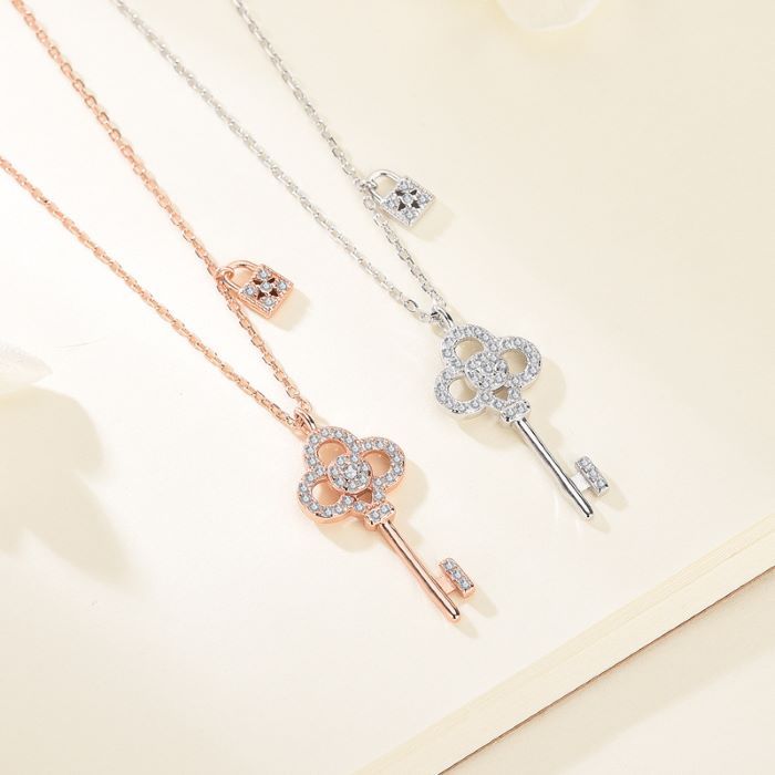 Rakuten - ネックレス レディース キーモチーフ 鍵 ネックレス シンプル 上品 華奢 高見え シルバー ピンクゴールド 金属アレルギー対応 大人可愛い プレゼント ギフト 人気