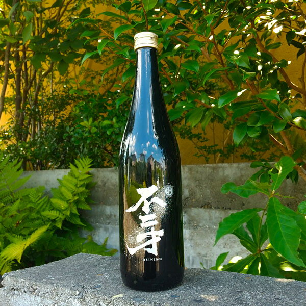 不二才【ぶにせ】 黒麹仕込み 芋焼酎 720ml お酒